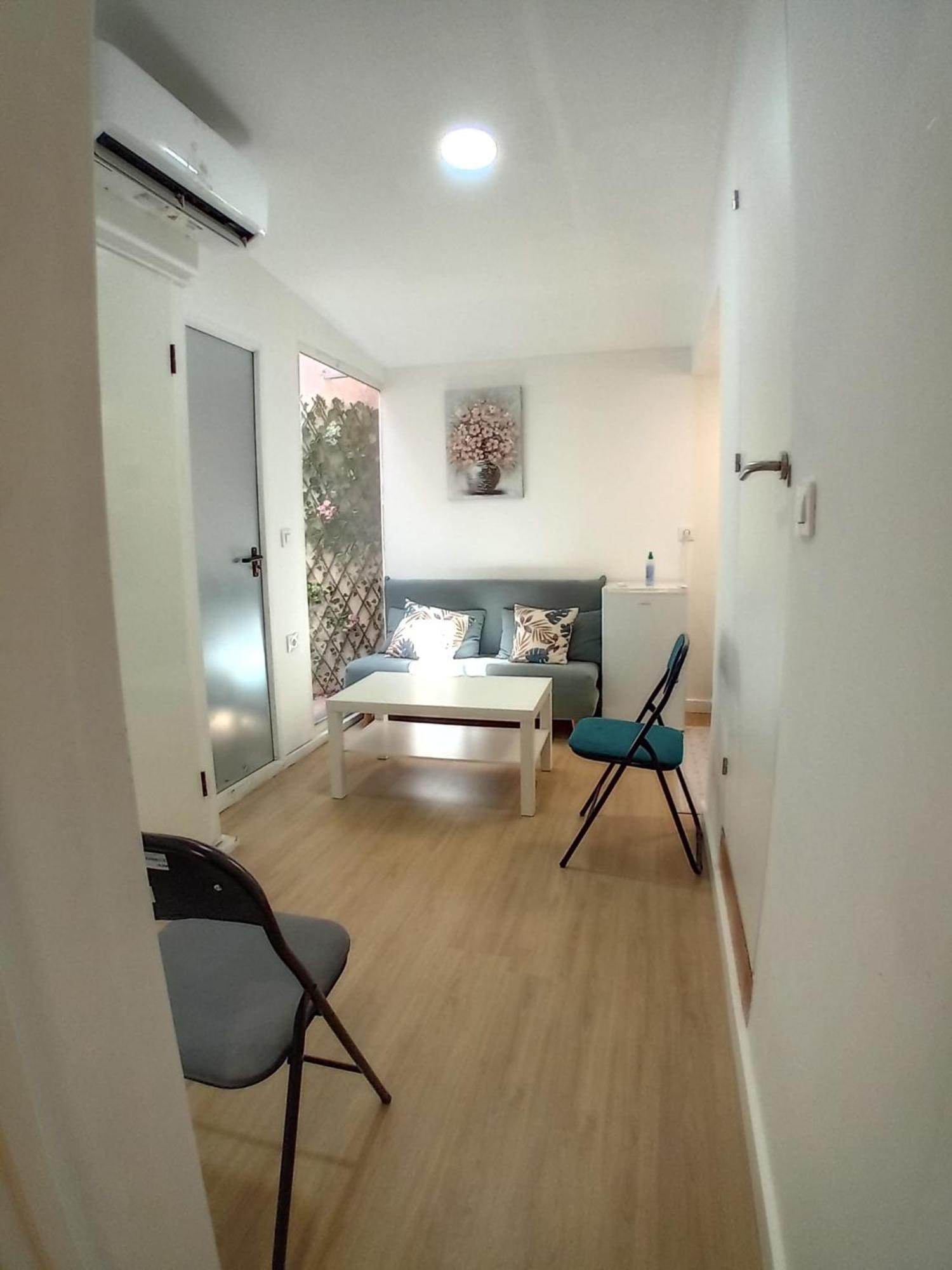 Apartamento Alquilo Mini Departamento Sant Boi de Llobregat Exterior foto
