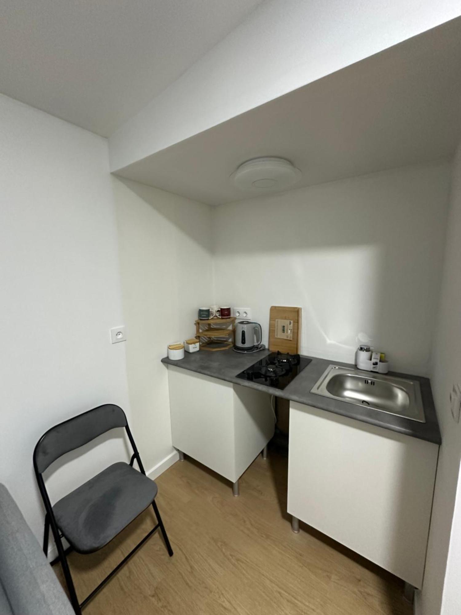 Apartamento Alquilo Mini Departamento Sant Boi de Llobregat Exterior foto